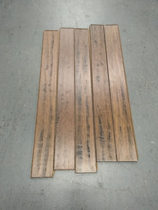 140+ sq. ft. of wood flooring