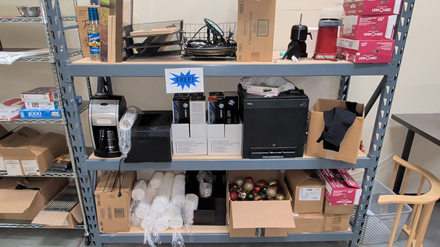 Warehouse Free Shelf!