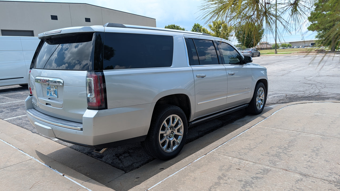 2017 GMC YUKON Denali XL (Needs Major Engine Repair)